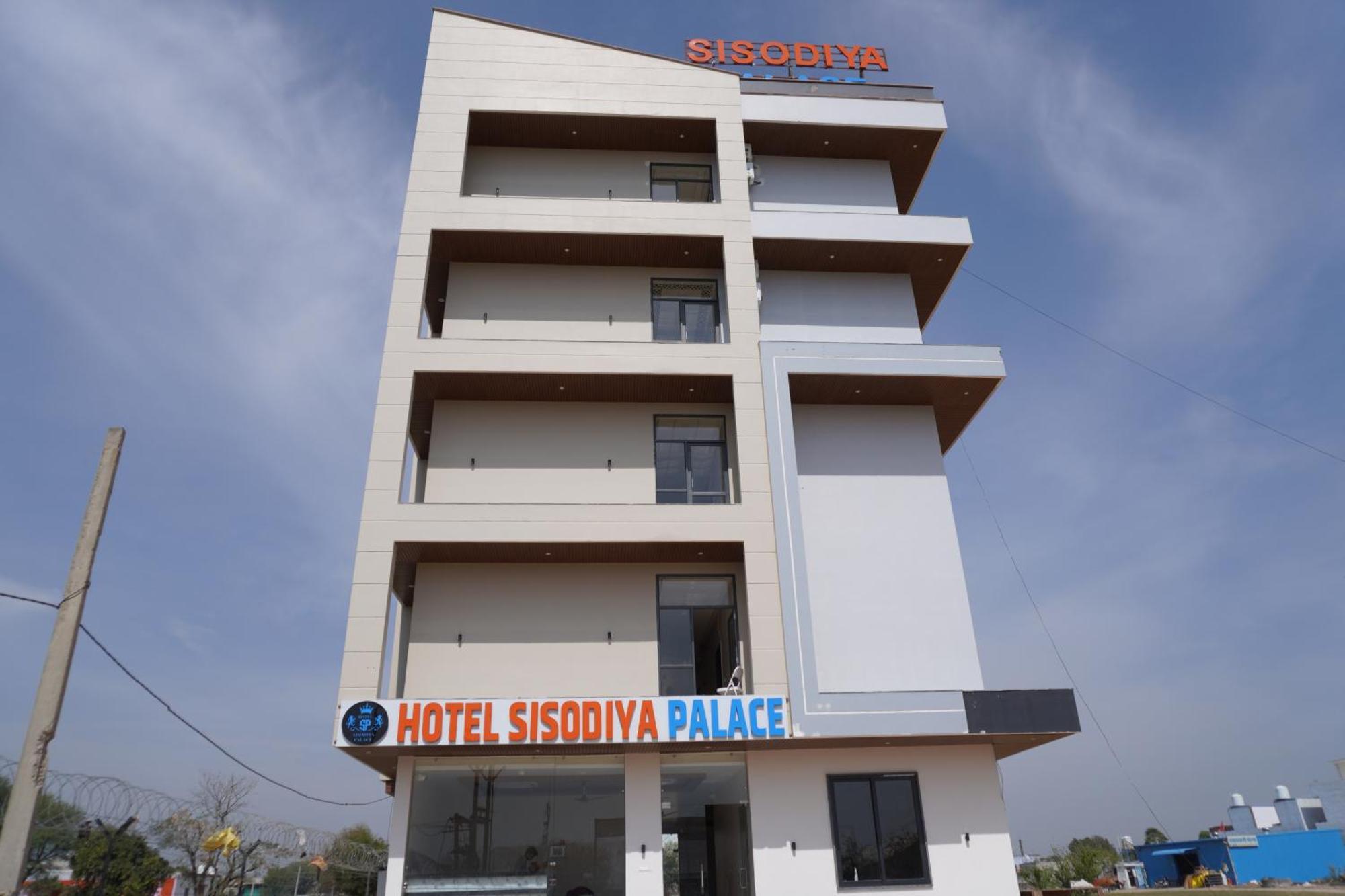Hotel Sisodiya Palace Khātu Екстериор снимка